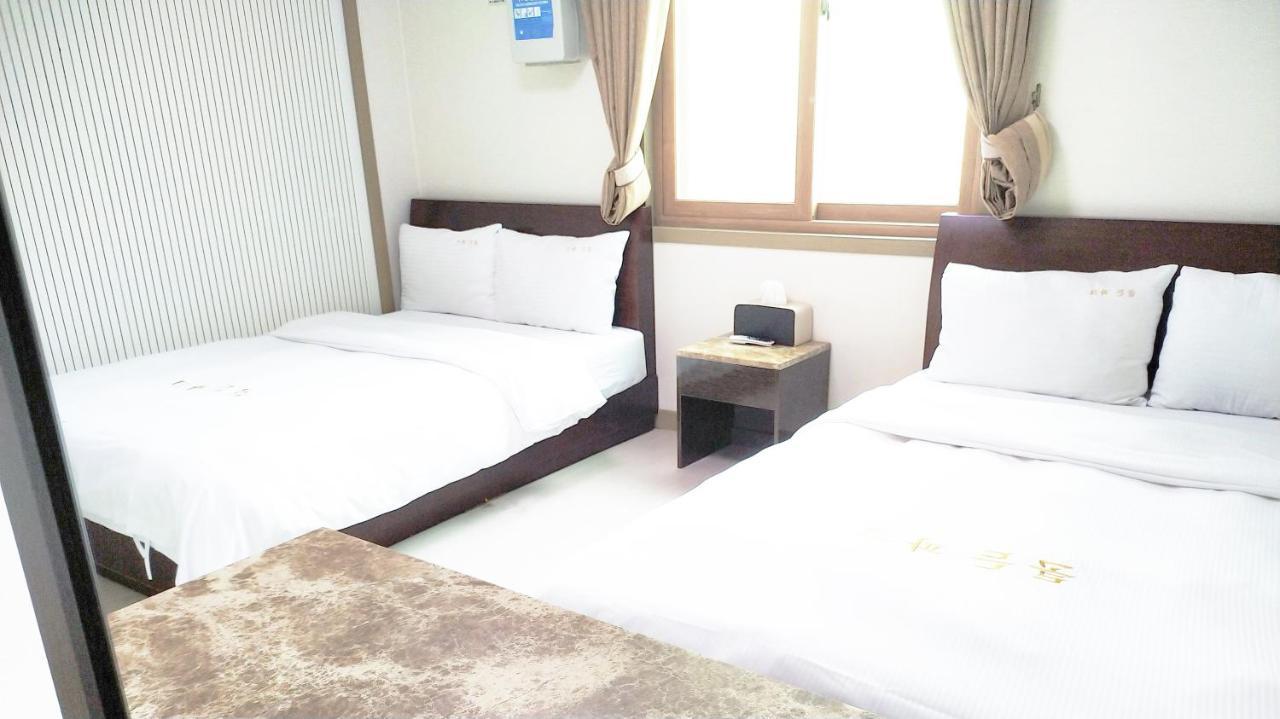 Golden Park Hotel Чеджу Екстериор снимка