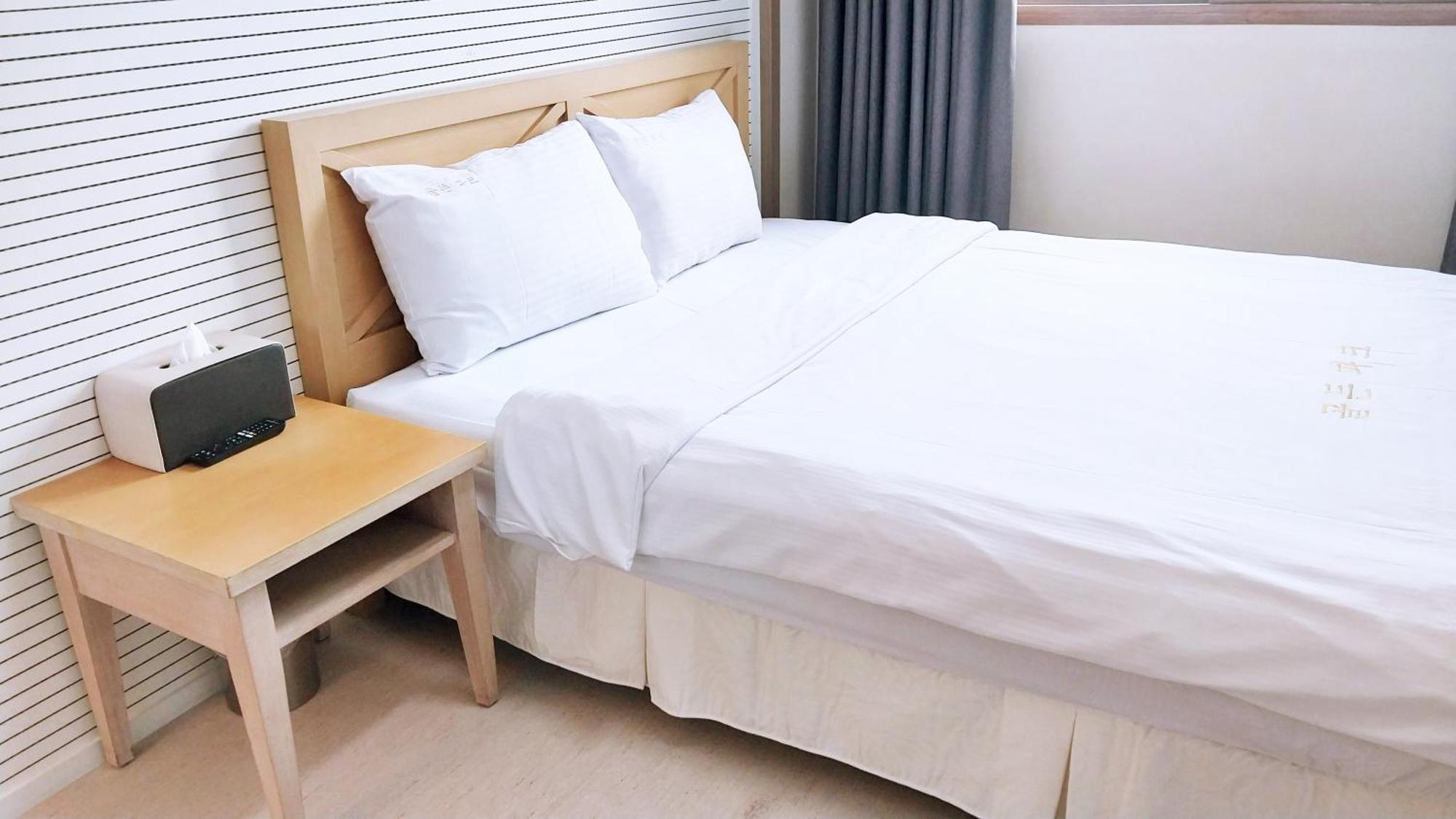 Golden Park Hotel Чеджу Екстериор снимка