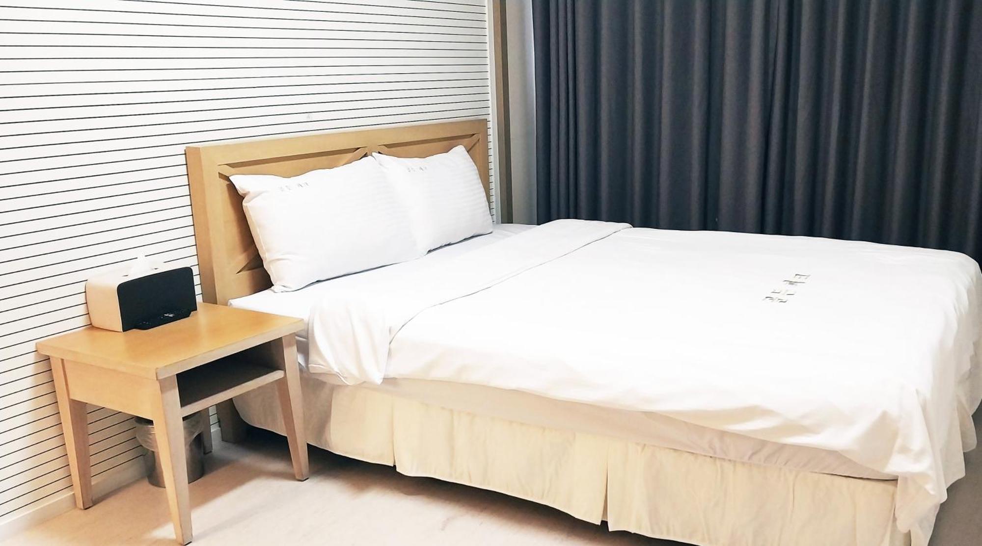 Golden Park Hotel Чеджу Екстериор снимка