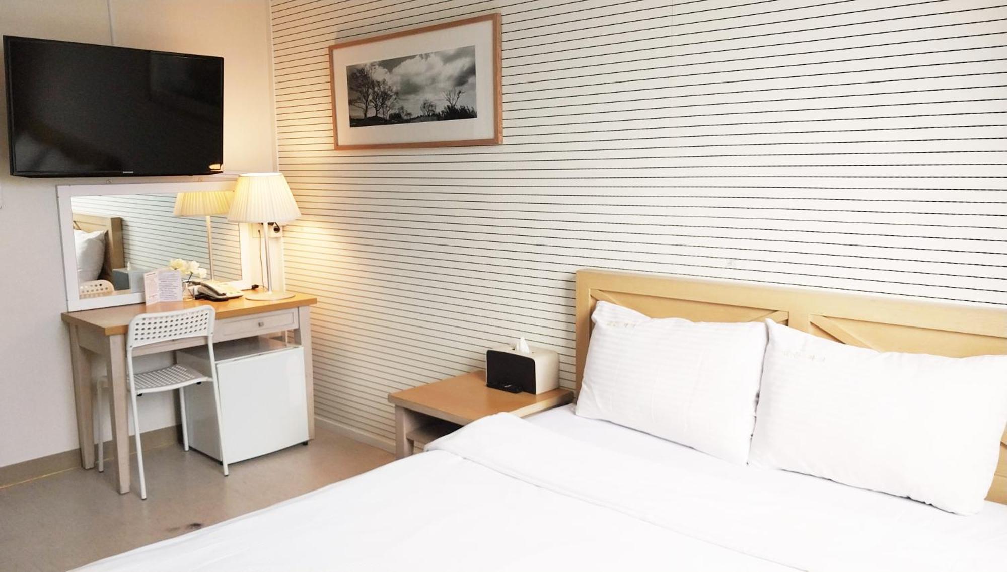 Golden Park Hotel Чеджу Екстериор снимка